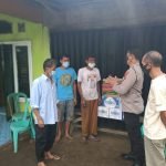 Peduli Korban Kebakaran, Polsek Rimbo Pengadang Berikan Bantuan Sembako