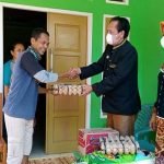 Peduli Warga Korban Longsor, DPRD Kota Bengkulu Beri Bantuan Sembako