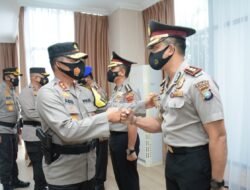 Kapolda Kepri Pimpin Upacara Kenaikan Pangkat 618 Personil Polda Kepri Dan Polres Jajaran Periode 1 Januari 2022