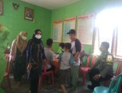 Warga Jayakarta Antri, “Berburu” Vaksin C-19 Tahap III