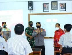 Pelajar Senang Bisa Belajar Tatap Muka, Kapolri: Fokus Gapai Cita-Cita Agar Jadi Kebanggaan Keluarga