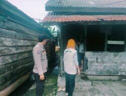 Bhabinkamtibmas Tuan Kentang Selamatkan Lansia Kesasar