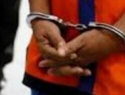 Nekat Mencuri Ban Serap Milik Mobil Damkar, Seorang Pria Di Ciduk Polisi