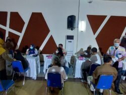 Polda Sumut Gelar Vaksinasi Booster kerjasama Gojek dan Poltekpar