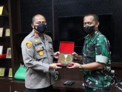 Mempererat Silaturahmi, Kapolres Serdang Bedagai Terima Kunjungan Komandan Batalyon 122/TS
