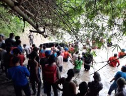 Mobil Hanyut Diseret Air Sungai, Satu Selamat Empat Meninggal