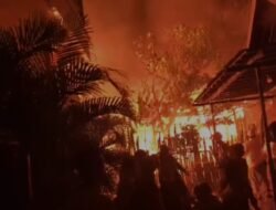 Braeking news. Kawasan Padat Penduduk Cempaka Banjarbaru Kembali Terjadi Kebakaran