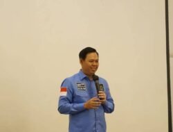 Di Hadapan UMKM dan mahasiswa STTB, Sultan Sebut Satu dari Sembilan Sarjana RI Pengangguran