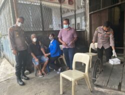 Secara Door Todor Polsek Medan Timur Ajak Lansia Berikan Vaksinasi