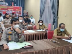 Atasi Kelangkaan Minyak Goreng, Kapolres Binjai Beserta Instansi Terkait Ikuti Vidcon Bersama Kapolri