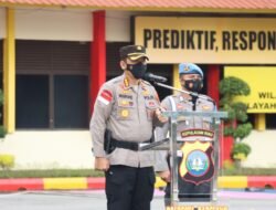 Polsek Barelang Pimpin Upacara Pemberian Penghargaan Kepada Polsek dan Personil Berprestasi