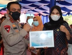 7 Puskesmas Capai Target Vaksinasi, Kapolda Sumut Beri Penghargaan