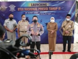 Gubernur Jatim Mendapat Penghargaan Dari Kapolri Terkait Dukungan Program ETLE