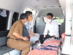 PT Jasa Raharja Cabang Kalimantan Selatan, Serahkan 1 (Satu) Unit Mobil Ambulanc