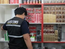 Gencar Lakukan Operasi Cukai, Bea Cukai Batam Sita Ratusan Ribu BatangRokok Ilegal