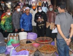 Wakil Bupati Banjar Laku Inspeksi Mendadak (Sidak) Dalam Rangka Monitoring Dan Evaluasi Harga Bahan Pokok