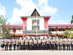 KAPOLRESTA BARELANG PIMPIN UPACARA PELANTIKAN DAN SERAH TERIMA JABATAN KABAG, KASAT, KAPOLSEK SESUAI TR KAPOLDA KEPRI