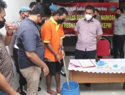 PEMUSNAHAN BARANG BUKTI NARKOTIKA JENIS SABU OLEH DITRESNARKOBA POLDA KEPRI