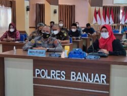 Kapolri Hadiri Rapat Koordinasi (Rakoor) Lintas Sektoral Pemda Banjar Dalam Rangka Mempersiapkan Pengamanan Idul Fitri 1443 H