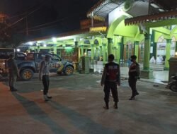 “Antisipasi Gangguan Kamtibmas, Polresta Deli Serdang Laksanakan Pengamanan Sholat Tarawih”