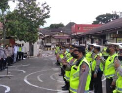 Wakapolres Padangsidimpuan cek kelengkapan personil Pam ops ketupat Toba 2022