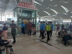 Pastikan Taati Prokes, Personil Polsek Kawasan Bandara KNIA Laksanakan Patroli