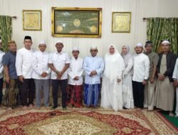 Bisik-bisik Petinggi Gerindra Kalsel di Barabai, dan Silaturahmi ke Guru Bakhiet yang Baru Datang Berobat