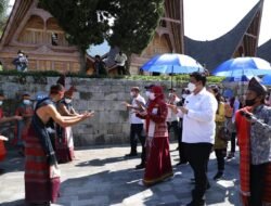 Kunjungi Huta Siallagan, Kabaharkam Polri : warisan budaya yang menarik magnet wisatawan