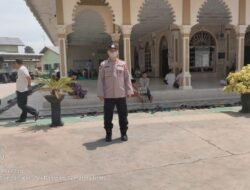 Berikan Rasa Aman, Polsek Firdaus Gelar Pengamanan Shalat Jumat