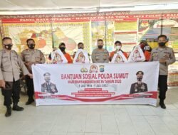 Semarak HUT Bhayangkara Ke -76, Polsek Balige Gelar Penyaluran Bansos Kepada Masyarakat