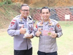 Kapolresta Barelang Juara Menembak TNI – Polri bersama Jurnalis