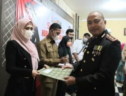 Polres Serdang Bedagai Berikan Piagam Penghargaan Juara Lomba Video Tiktok