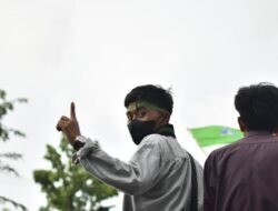 Agama dan Etnisitas dalam dinamika politik di Negara Indonesia oleh Pebra Alvika
