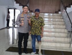 Peduli Warga Disabilitas, Kapolrestabes Medan Beri Bantuan Kaki Palsu