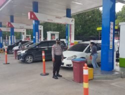Pasca Kenaikkan Harga BBM, Polsek Lubuk Baja Melakukan Pengamanan dan monitoring Di Beberapa SPBU Untuk Antisipasi Adanya Antrian Kendaraan