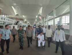 Kapolresta Deli Serdang Dampingi Kapolda Sumut Antar Keberangkatan Watimpres dan Rombongan di KNIA
