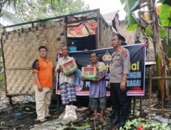 Kurangi Beban Masyarakat Atas Kenaikan BBM, Polsek Tanjung Beringin Bagikan Bansos