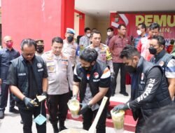 Polres Barelang Musnahkan BB Narkotika Jenis Kokain, Daun Ganja, dan Esktasi