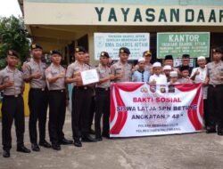 Kapolsek Seberang Ulu Dua Palembang Bersama Siswa Latja Salurkan Bantuan Sosial ke Yayasan Daarul Aitam