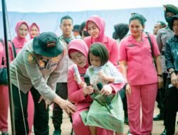 Kalemdiklat Polri Tinjau Posko Kampus Polri Peduli Korban Gempa Cianjur