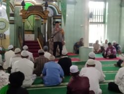 Polsek Ilir Timur II Polrestabes Palembang melaksanakan Jumat Curhat