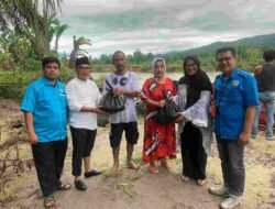 Peduli Warga Terdampak Banjir, KNPI Bersama Tokoh Pemudaan Bagikan Sembako