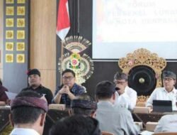 Rapat Forum Perbekel Se-Kota Denpasar Fokuskan Masalah Sampah