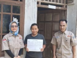 Tim Patroli Kawal Hak Pilih Panwaslucam Talang 4 Temukan Pemilih Luar Daerah