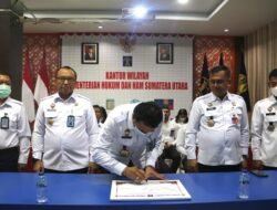 Imam Suyudi Tandatangani Komitmen Pelaksanaan Aksi Pencegahan Korupsi Tahun 2023-2024