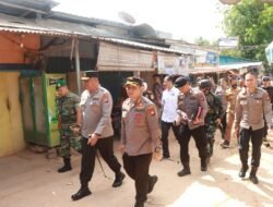 Konferensi Pers Kapolda Kepri bersama FKPD terkait Penegakan Hukum di Kampung Aceh Batam