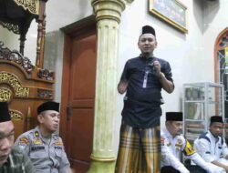 Serahkan Sembako, Safari Ramadhan Ar-Raudhah Polda Sumut Sambangi Mesjid Al-Ikhlas