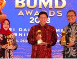 Selamat Buat PDAM, BUMD Surabaya Raih 5 Penghargaan TOP BUMD AWARDS 2023