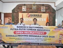 Anggota TimSel Bawaslu Qolbi Khoiri, Laksanakan Sosialisasi Rekrutmen Komisioner di Sekretariat Bawaslu Kota Bengkulu