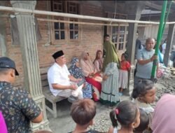 Bupati Madina serahkan bantuan kepada korban kebakaran di Mompang Jae